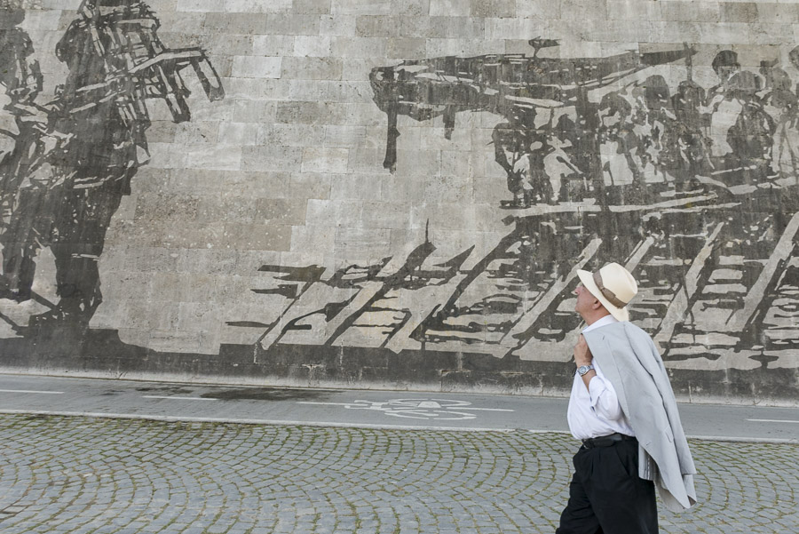 William Kentridge – Triumphs and Laments